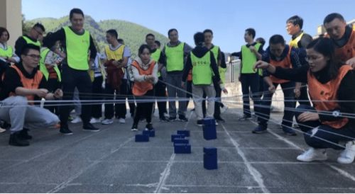 公司团建活游戏,企业团建游戏活动精彩回顾